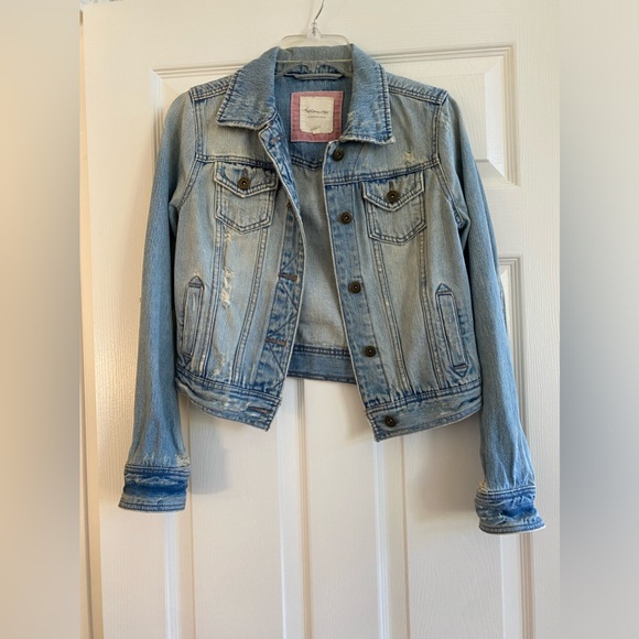 Jean jacket - Picture 2 of 3